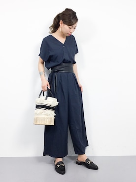 「LAPUIS（ラピュイ）のアイテム（バッグ）」を使った、KIIさん（レディース・160cm）の春コーディネート