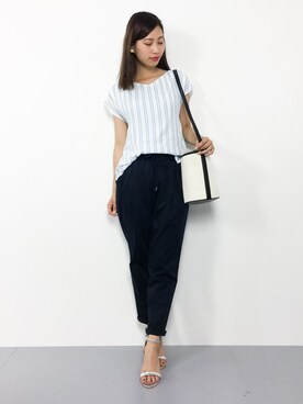 「URBAN RESEARCH Sonny Label（アーバンリサーチサニーレーベル）のSonny Label キャンバスバケツショルダーバッグ（ショルダーバッグ）」を使った、KIIさん（レディース・160cm）の夏コーディネート
