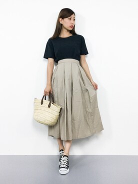 「titivate（ティティベイト）のタイプライタータックフレアスカート（スカート）」を使った、KIIさん（レディース・160cm）の夏コーディネート