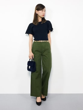 「カーキパンツ」｜KIIさん（レディース・160cm）の秋コーディネート