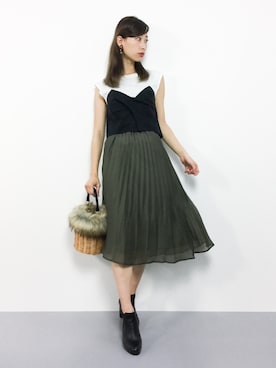 「カーキパンツ」｜KIIさん（レディース・160cm）の秋コーディネート