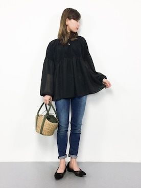 「ロールアップ」｜「アイテム（その他トップス）」を使った、KIIさん（レディース・160cm）の春コーディネート
