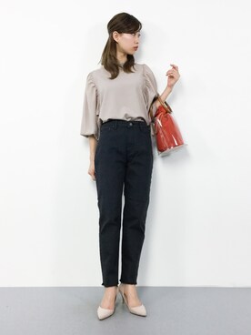 「Mila Owen（ミラオーウェン）のカットオフストレートデニム（デニムパンツ）」を使った、KIIさん（レディース・160cm）の春コーディネート