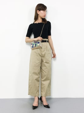 「スカラップ」｜「アイテム（チノパンツ）」を使った、KIIさん（レディース・160cm）の春コーディネート