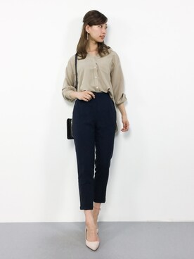 「ISOOK（アイスー）のアイテム（スラックス）」を使った、KIIさん（レディース・160cm）の春コーディネート