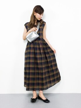 「アイテム（ボディバッグ/ウエストポーチ、シルバー系）」を使った、KIIさん（レディース・160cm）の夏コーディネート