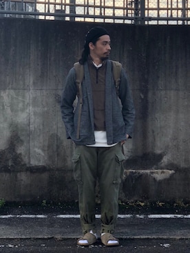 「BEAMS（ビームス）の▲BIRKENSTOCK / ZURICH SUEDE（サンダル）」を使った、Genki Nakamuraさん（メンズ・179cm）の冬コーディネート