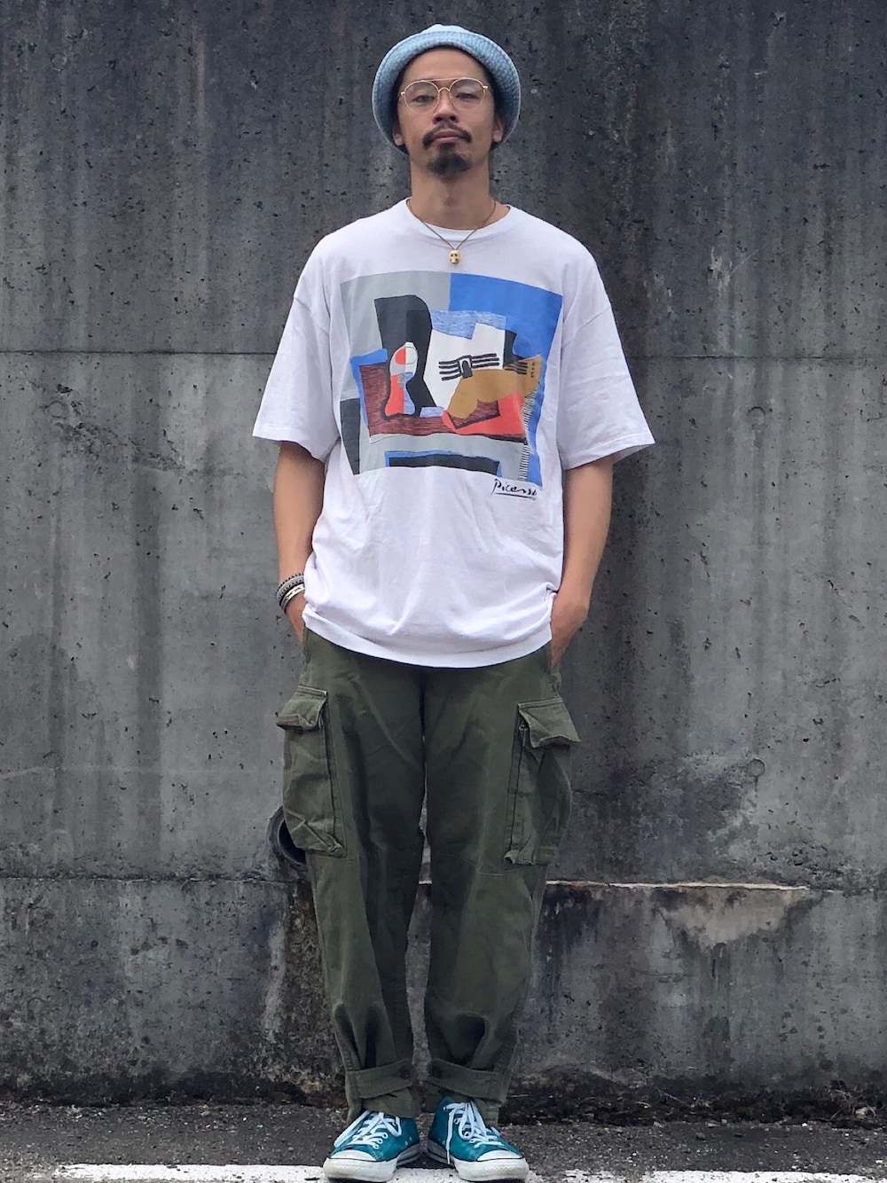 「夏だ！Tシャツ着よう！、カジュアルコーデ、ピカソTシャツ、アートTシャツ、ビッグシルエット、ミリタリールック、street、相互フォローしましょう！、フォロバ、30代コーデ」｜「VINTAGEのアイテム（Tシャツ/カットソー、ホワイト系）」を使った、Genki Nakamuraさん（メンズ・178cm）の夏コーディネートの1枚目の写真