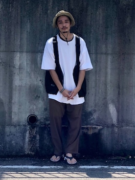 「30代ファッション」｜「アイテム（スラックス）」を使った、Genki Nakamuraさん（メンズ・179cm）の夏コーディネート