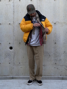 「STUSSY（ステューシー）のアイテム」を使った、Genki Nakamuraさん（メンズ・179cm）の冬コーディネート