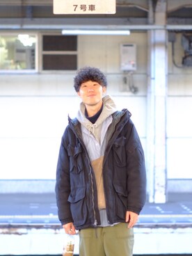 「90s」｜「アイテム（その他アウター）」を使った、DAISUKE SAKUMAさん（メンズ・173cm）の冬コーディネート
