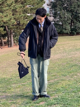 「アイテム（フォーマルスーツ/小物）」を使った、DAISUKE SAKUMAさん（メンズ・173cm・20代）の冬コーディネート