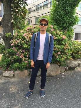 「アイテム（スリッポン、ブルー系）」を使った、Wear Manさん（メンズ・172cm）の春コーディネート