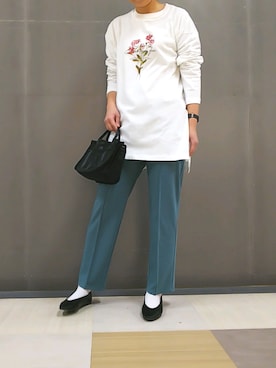 「グリーンパンツ」｜Li-eniさん（レディース・164cm）の冬コーディネート