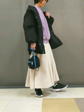 「earth music&ecology（アースミュージックアンドエコロジー）のアイテム（その他アウター）」を使った、Li-eniさん（レディース・164cm）の冬コーディネート