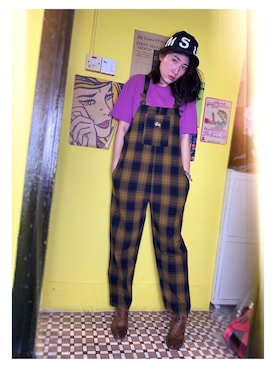 「STUSSY（ステューシー）のアイテム（オールインワン・サロペット）」を使った、CyoLeeさん（レディース・165cm）の秋コーディネート