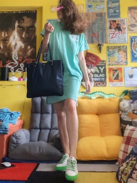 「TOMMY HILFIGER」｜「アイテム（ワンピース/ドレス）」を使った、CyoLeeさん（レディース・165cm）の春コーディネート