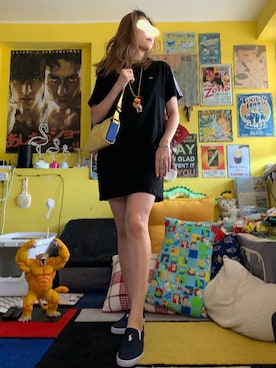 「TOMMY HILFIGER」｜「アイテム（ワンピース/ドレス）」を使った、CyoLeeさん（レディース・165cm）の夏コーディネート