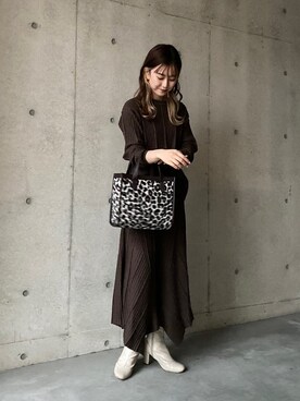「CAPRICIEUX LE'MAGE（カプリシューレマージュ）のストレッチショートブーツ（ブーツ）」を使った、N a n a m iさん（レディース・156cm）の秋コーディネート