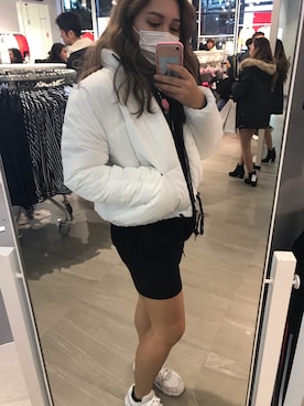 𝒆𝒃𝒊𝒎𝒊さんのコーディネート