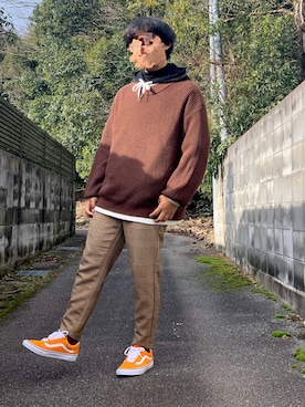「INTER FACTORY（インターファクトリー）のWEARISTA Suzu × INTER FACTORY　ヨーク付きステッチパーカー（パーカー）」を使った、ろばみみさん（メンズ・166cm）の冬コーディネート