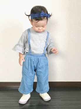 「CONVERSE（コンバース）のBABY ALL STAR N Z/ベビー　オールスター　N　Z（スニーカー、ホワイト系）」を使った、api✳︎さん（キッズ・80cm）の秋コーディネート