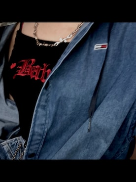 「TOMMY HILFIGER」｜「アイテム（デニムジャケット）」を使った、ちゃりぞうさん（レディース・162cm）の夏コーディネート
