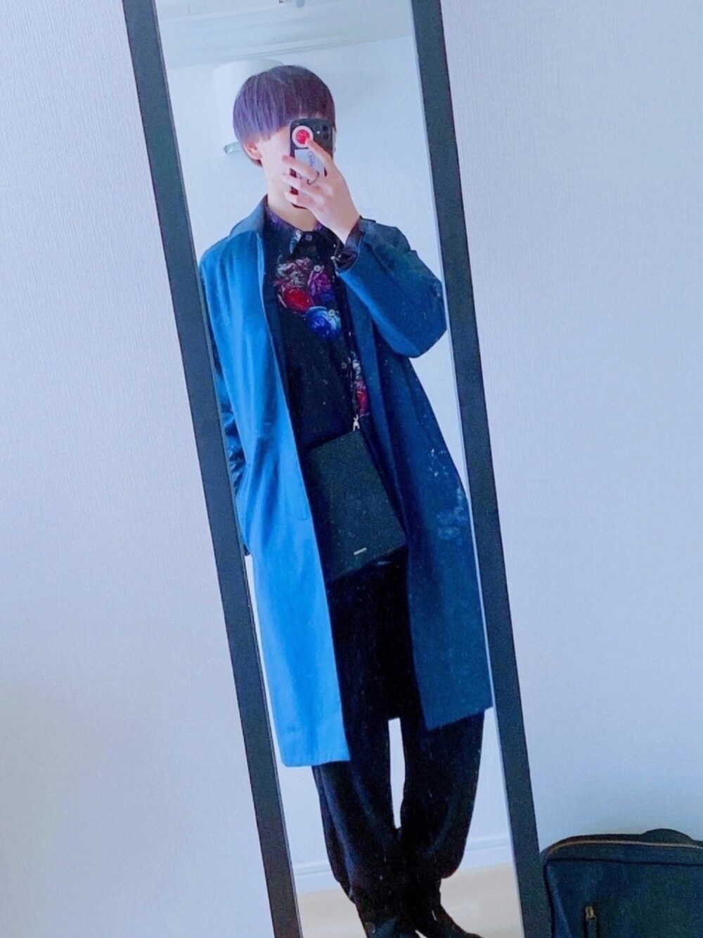 「おしゃれさんと繋がりたい、いいね、save、フォローお願いします🤑、今日のコーデ、きれいめコーディネート、髪色に合った服を選びがち、DOOPZ、革靴、プチプラコーデ、相互フォロー」｜「HAREのコンパクトショルダーBAG(HARE)（ショルダーバッグ、ブラック系）」を使った、雑🚬🐈‍⬛【相互フォロー】さん（メンズ・169cm）の春コーディネートの1枚目の写真