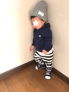 「チャンピオン パーカー」｜「アイテム（帽子）」を使った、yuuuuuさん（キッズ・80cm）の春コーディネート