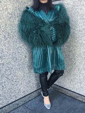 「ドレスアップ」｜「アイテム（その他アウター）」を使った、莉子さん（レディース・151cm）の冬コーディネート