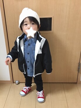 「petit main（プティマイン）のアイテム（マウンテンパーカー）」を使った、Yuzu𓈒𓏸𓐍さん（キッズ・80cm）の春コーディネート
