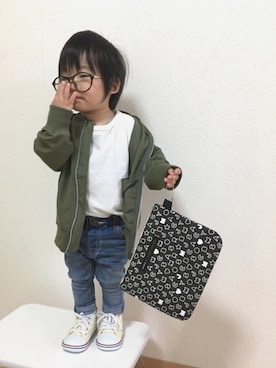 「Marc by Marc Jacobs（マークバイマークジェイコブス）のアイテム（バッグ）」を使った、Yuzu𓈒𓏸𓐍さん（キッズ・80cm）の春コーディネート