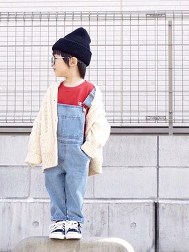 「ケーブルニット」｜「アイテム（サロペット/オーバーオール）」を使った、Yuzu𓈒𓏸𓐍さん（キッズ・90cm）の秋コーディネート