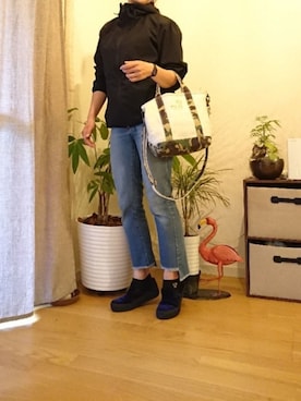 「ウィンドブレーカー」｜「アイテム（スリッポン）」を使った、moaninさん（レディース・161cm）の夏コーディネート