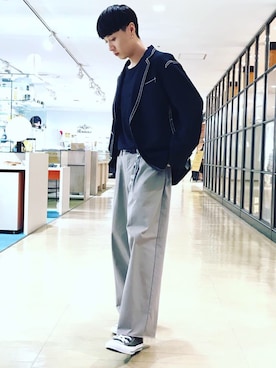 「アイテム（チノパンツ、グレー系）」を使った、タマちゃんさん（メンズ・168cm）の夏コーディネート