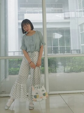 Mimikoさんの「裾レース切り替えパンツ」を使ったコーディネート