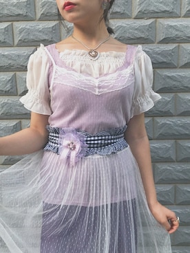 「アイテム（ブローチ/コサージュ、パープル系）」を使った、Mimikoさん（レディース・163cm）の夏コーディネート