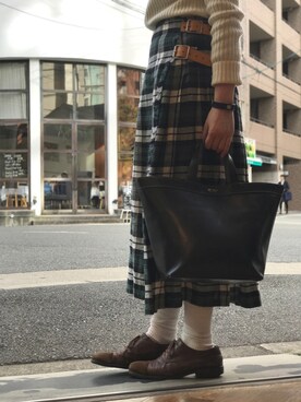 「folna（フォルナ）のアイテム（トートバッグ、ブラック系）」を使った、阪本 ケイコさん（レディース・160cm）の春コーディネート