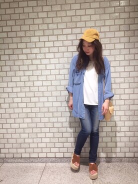 「ダンガリーシャツ」｜「アイテム（キャップ）」を使った、bakeさん（レディース・160cm）の春コーディネート