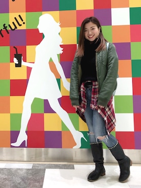「友達」｜「アイテム（その他）」を使った、bakeさん（レディース・160cm）の春コーディネート