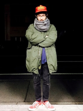 「ドラフトリーバイス」｜「アイテム（スウェット）」を使った、ことりの昭和ちゃん ✅さん（メンズ・171cm）の冬コーディネート