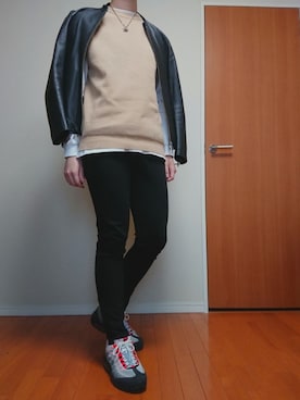「ニットベスト」｜「アイテム（ライダースジャケット）」を使った、sho8さん（メンズ・181cm）の春コーディネート