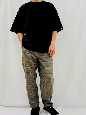 「KEEN（キーン）のアイテム（レッグウェア、ブラック系）」を使った、iyysm/ぽい着こなしさん（メンズ・177cm）の春コーディネート