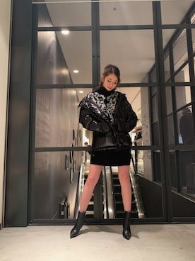 「ディーゼル」｜「アイテム（ダウンジャケット/コート）」を使った、ERINAさん（レディース・168cm）の秋コーディネート
