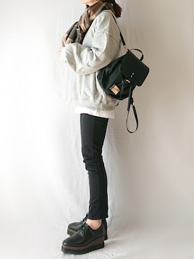 「アントマリーズ」｜「アイテム（スウェット）」を使った、CHAMUさん（レディース・149cm）の冬コーディネート