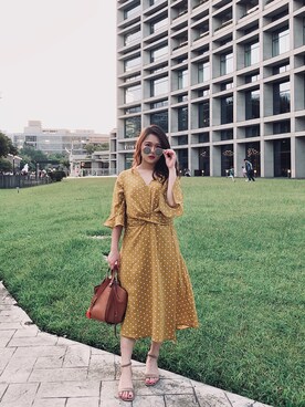 「model」｜Evie巧昀さん（レディース・165cm）の秋コーディネート