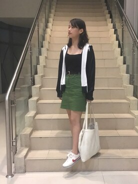 徐育蓉さんのコーディネート