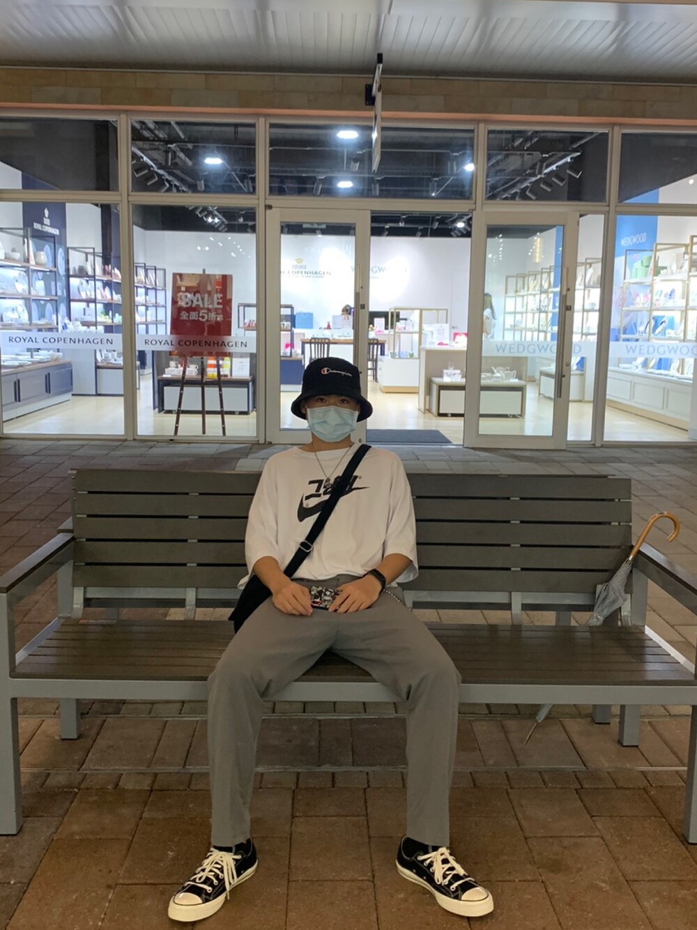 「ootd」｜「Championのアイテム（キャップ、ブラック系）」を使った、Alan kuoさん（メンズ・168cm）の夏コーディネートの1枚目の写真