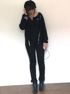 「Guess（ゲス）のアイテム（リング）」を使った、sarryさん（レディース・162cm）の春コーディネート