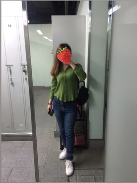 「blue」｜「アイテム（バックパック/リュック）」を使った、イチコ🌿🍓さん（レディース・155cm）の春コーディネート